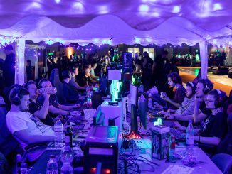 Spaß und Konzentration gehören bei der LAN-Party auf der DreamHack Leipzig dazu. © Leipziger Messe GmbH/Tom Schulze